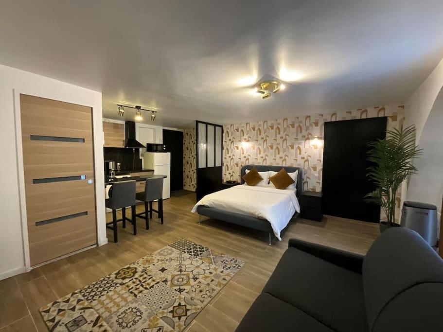 Ks Paris Studio Appart Near Station Gare Du Nord And Gare De L Est Exterior foto